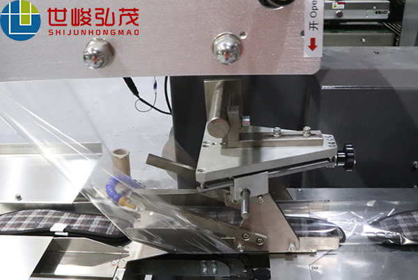 五金熱收縮包裝機(jī)鋁配件